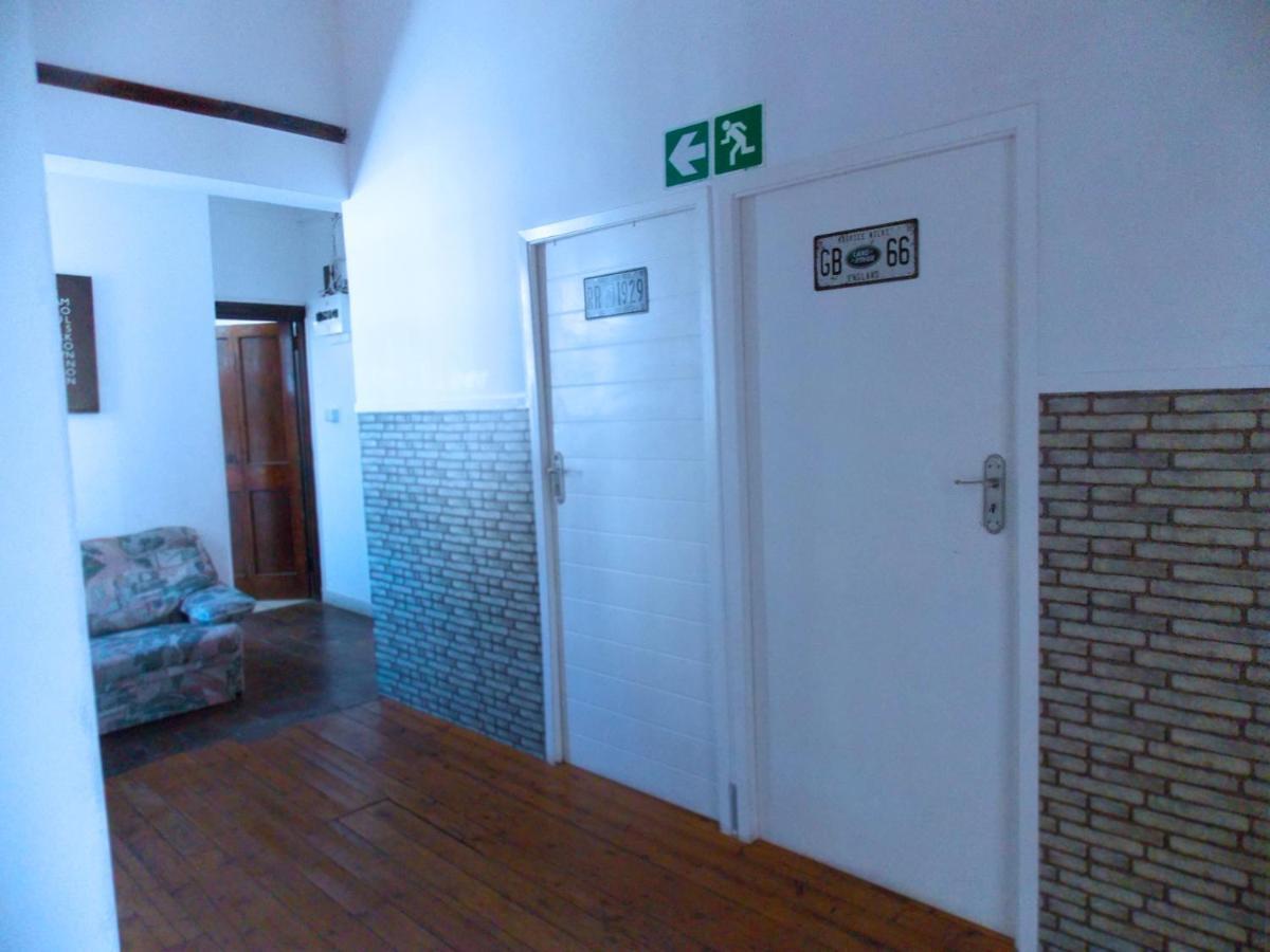 بيت شباب Trap Houz Backpackers كيب تاون المظهر الخارجي الصورة